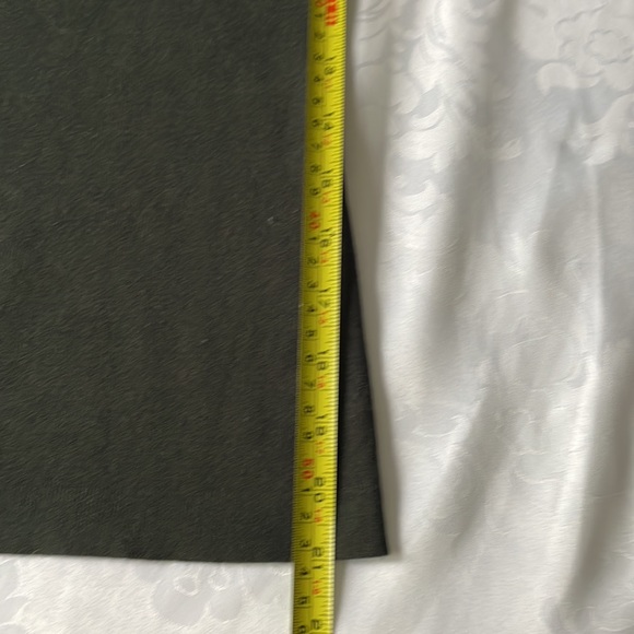 Ann Taylor long sleeve tight knit off shoulder sweater dark green Sz M - Picture 6 of 6